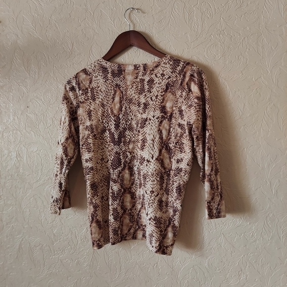 First Issue Liz Claiborne snake print cardigan sweater 3/4 sleeve Sz small - Picture 5 of 8